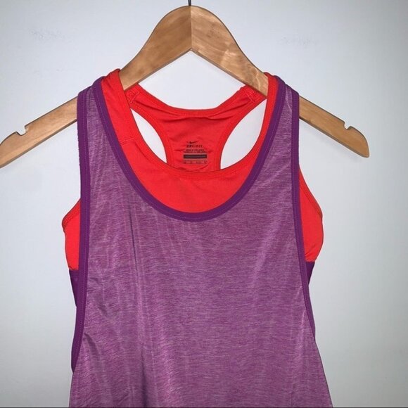 Nike Pro Tank Top Size Extra Small XS Red Purple Loose Training Inside 2-In-1 - Picture 2 of 10